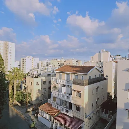 Amphora דירה *